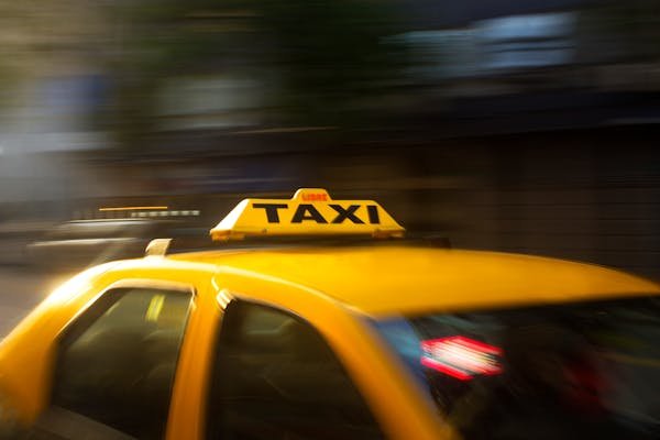 Taxi Louvain-la-Neuve : service 24/7 fiable et pratique
